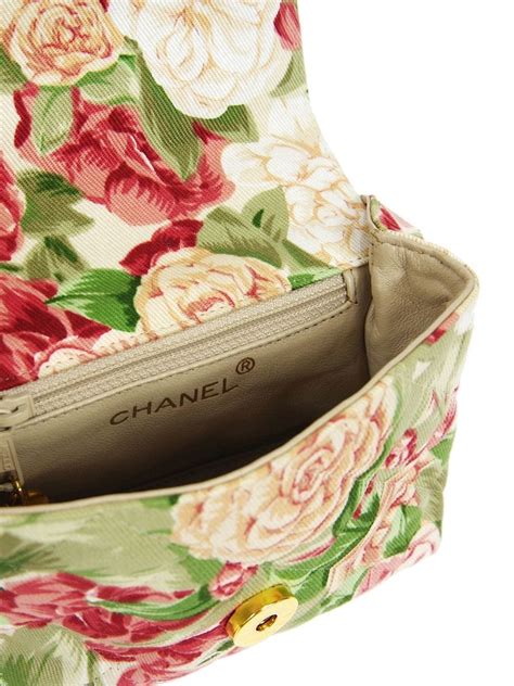 borsa chanel camelie|CHANEL Pre.